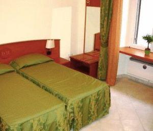 Dama Private 2* Roma