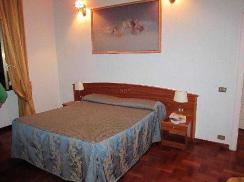 Dama Private 2* Roma